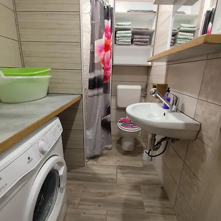 Apartma Valentyna * Rob